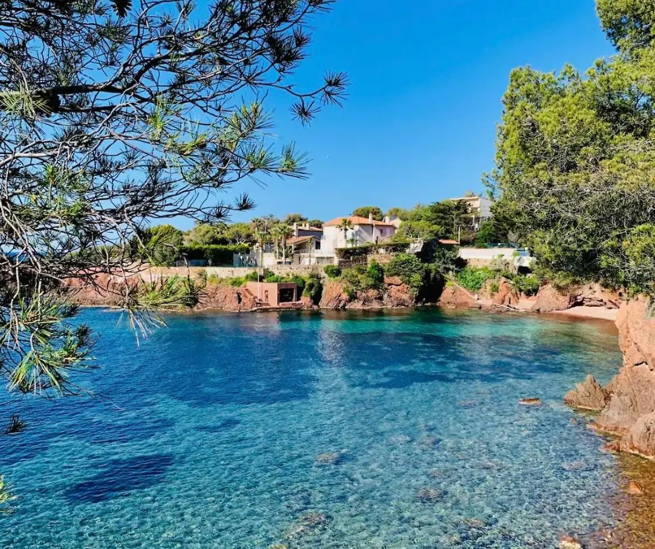 3 Pieces Elegant - Clim Terrasse Parking - Plage Saint-Raphael  Apartment Saint-Raphael (Var)
