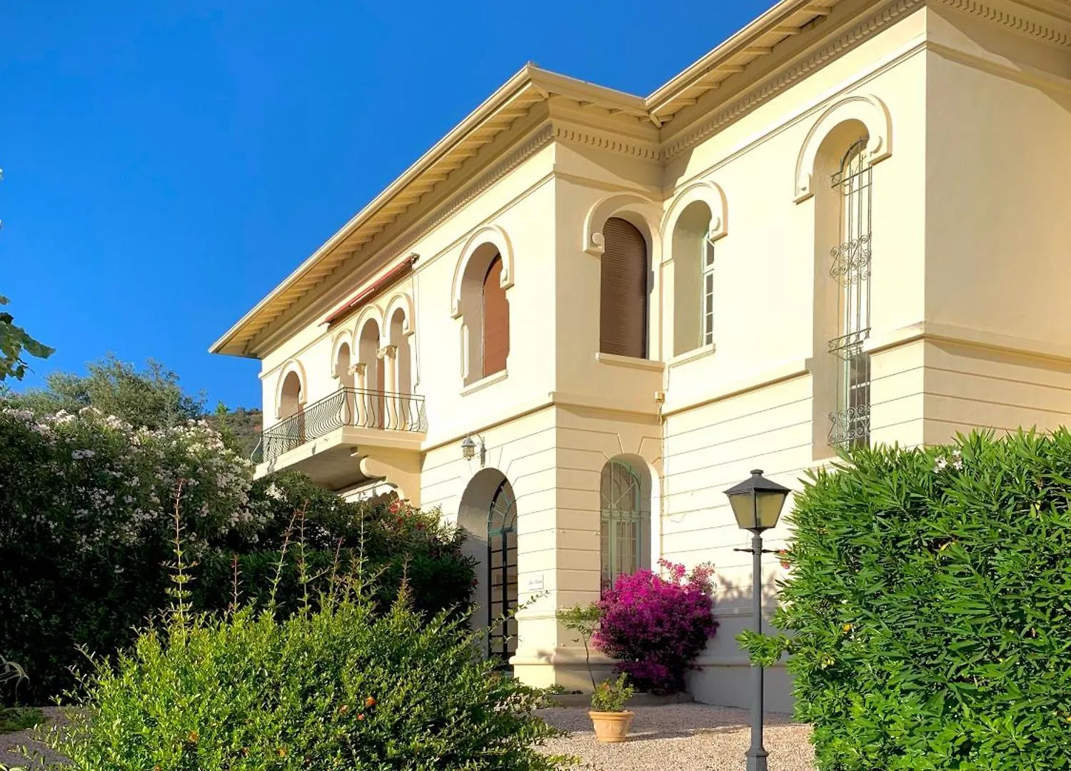 Apartment 3 Pieces Elegant - Clim Terrasse Parking - Plage Saint-Raphael